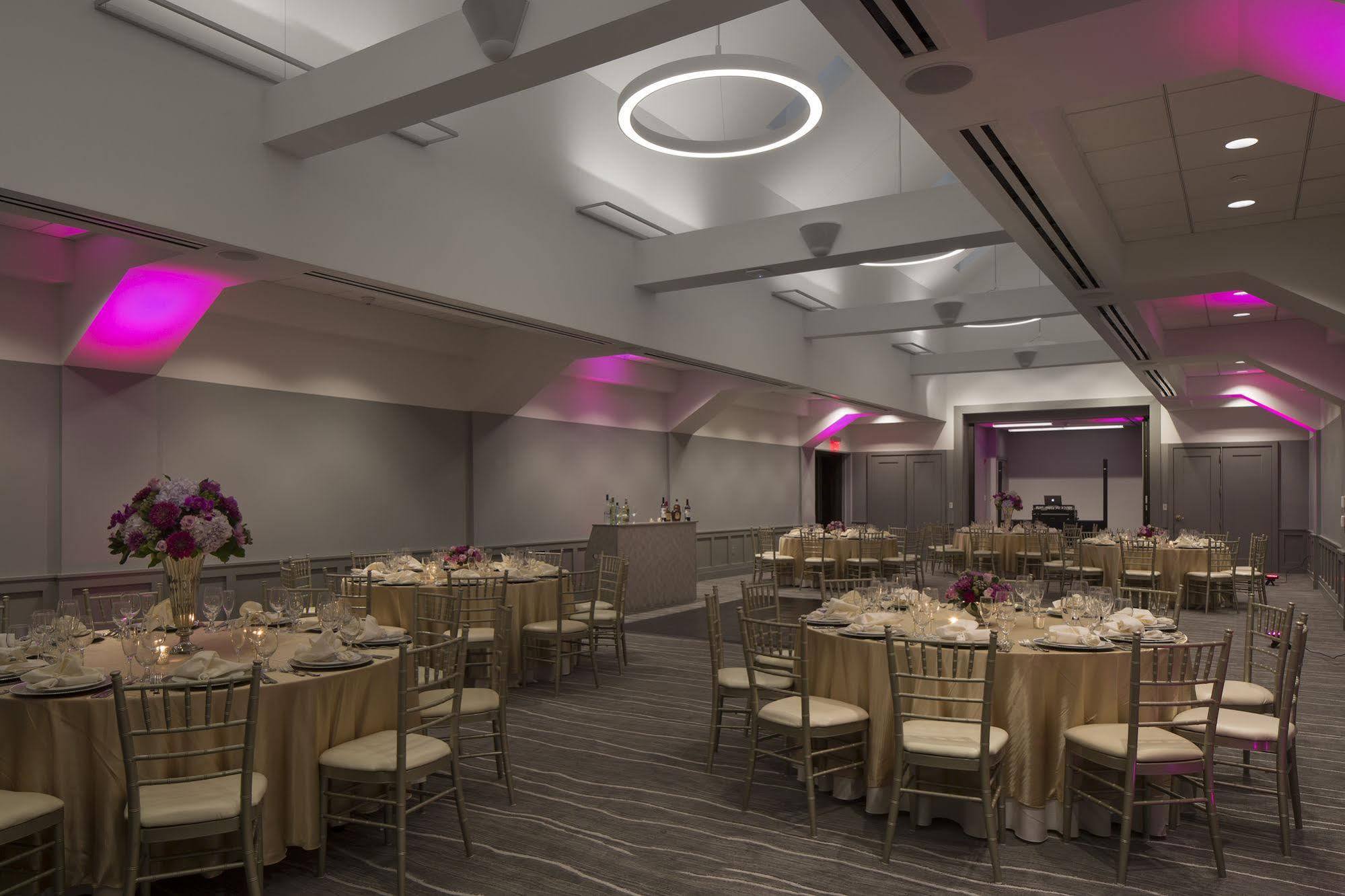 Chauncey Hotel & Conference Center Princeton Bagian luar foto