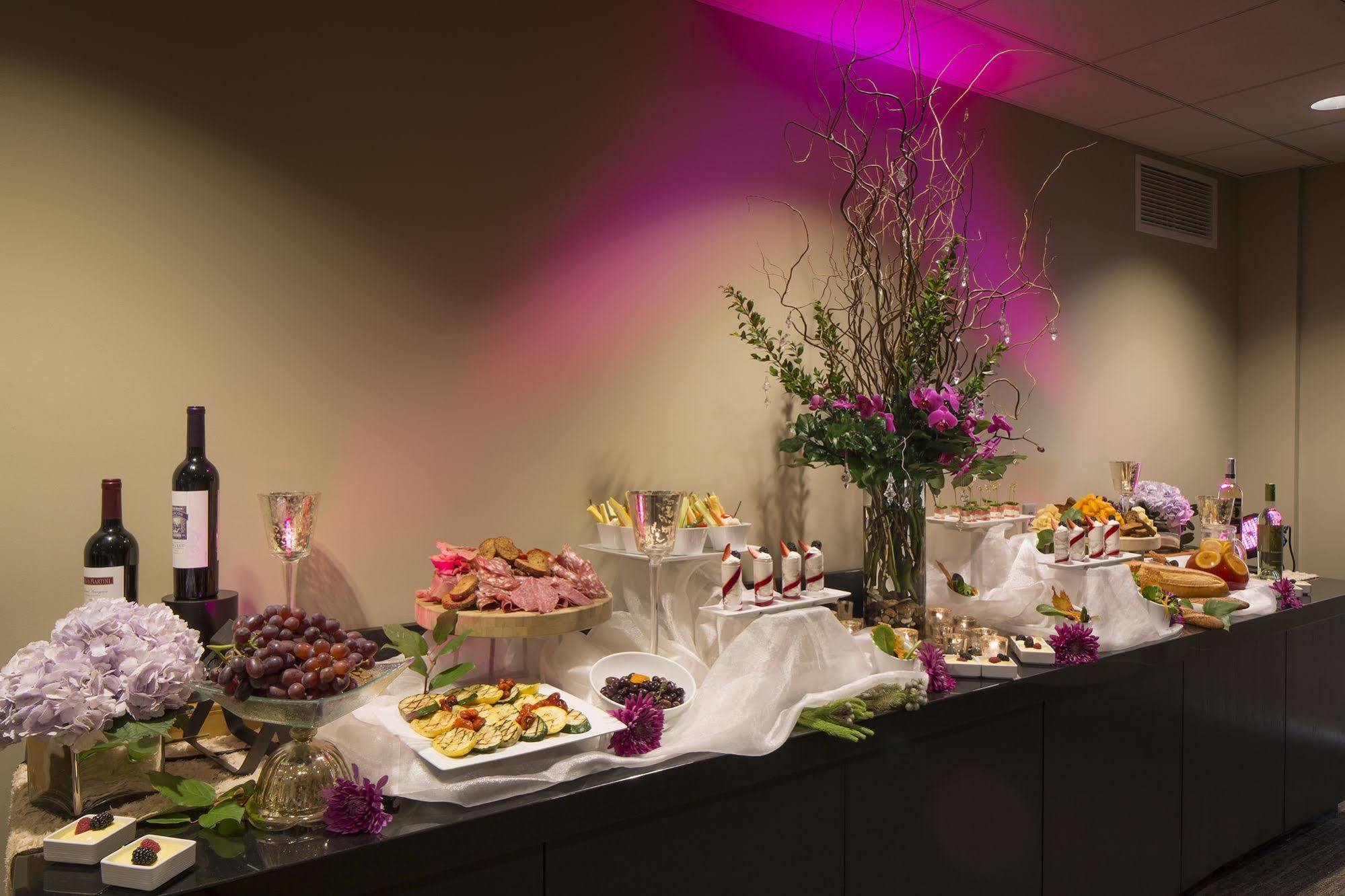 Chauncey Hotel & Conference Center Princeton Bagian luar foto
