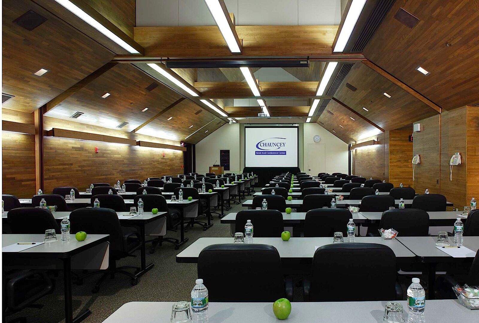 Chauncey Hotel & Conference Center Princeton Bagian luar foto